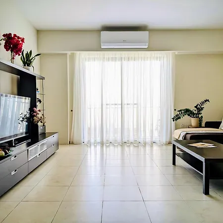 Sunset Haven - Walking Distance To Golden Bay