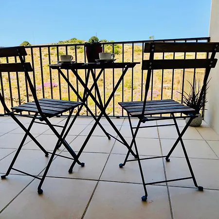 Sunset Haven - Walking Distance To Golden Bay Appartamento *
